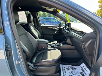 2025 Ford Escape ST Line AWD 4dr SUV