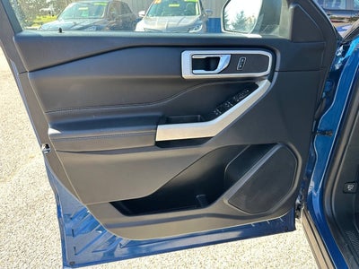 2020 Ford Explorer XLT AWD 4dr SUV
