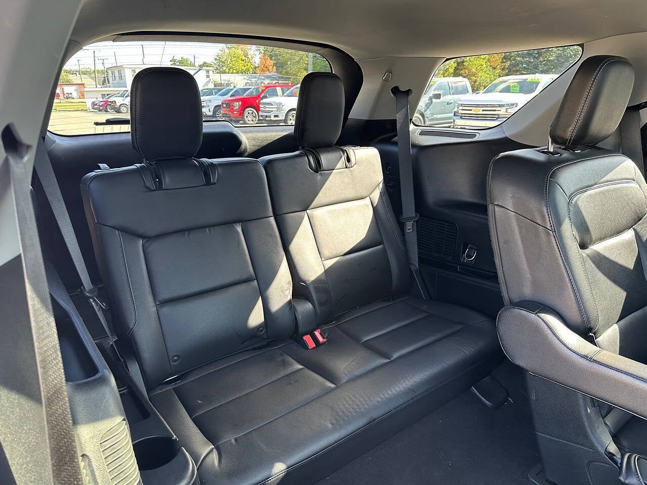 2020 Ford Explorer XLT AWD 4dr SUV