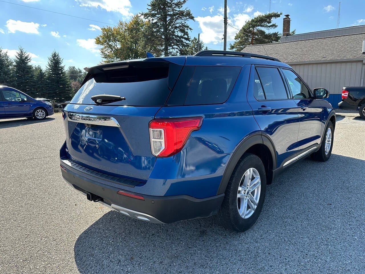 2020 Ford Explorer XLT AWD 4dr SUV