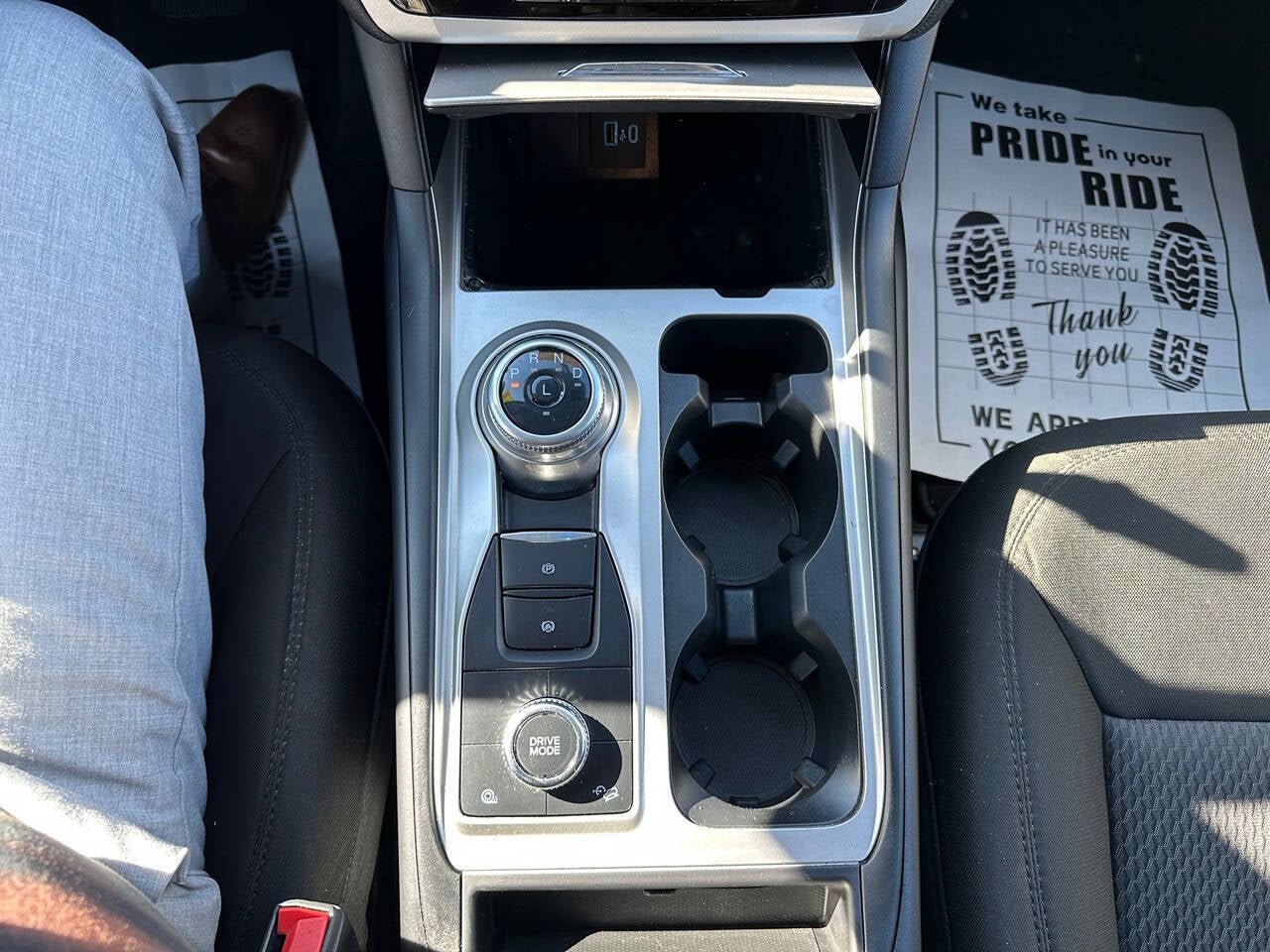 2022 Ford Explorer XLT AWD 4dr SUV