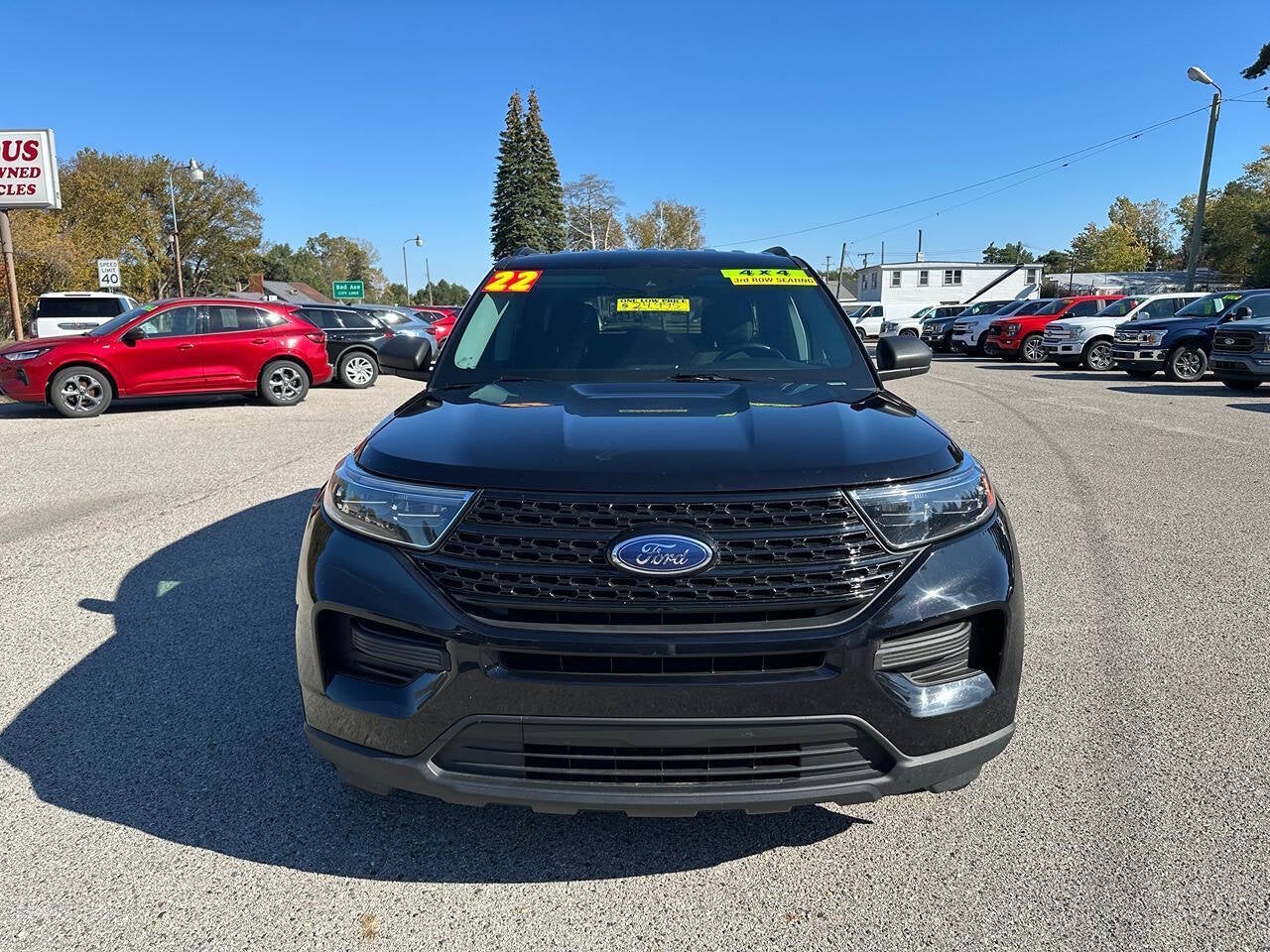 2022 Ford Explorer XLT AWD 4dr SUV