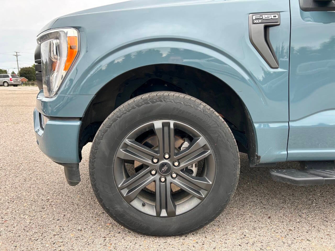 2023 Ford F-150 XLT 4x4 4dr SuperCrew 5.5 ft. SB
