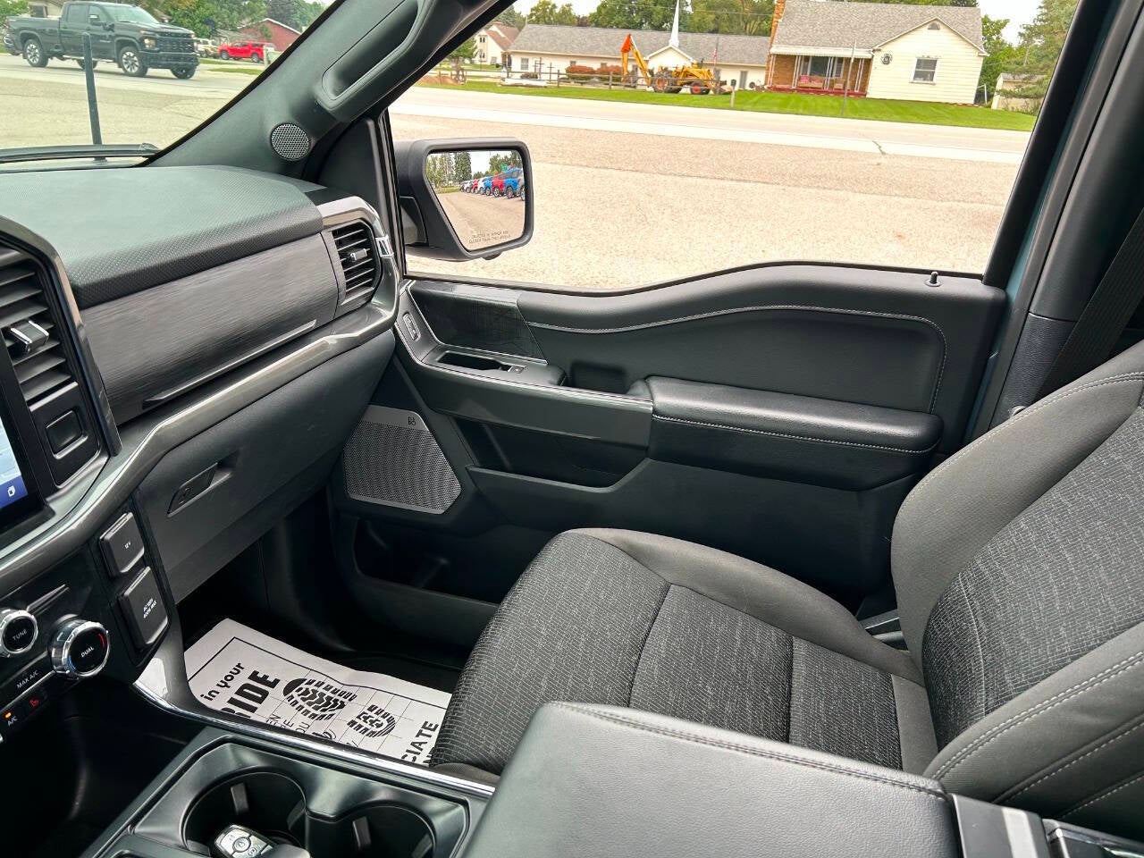 2023 Ford F-150 XLT 4x4 4dr SuperCrew 5.5 ft. SB