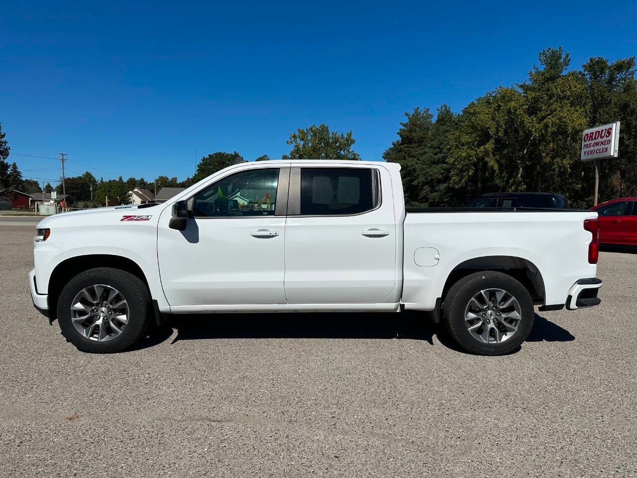 2021 Chevrolet Silverado 1500 RST 4x4 4dr Crew Cab 5.8 ft. SB