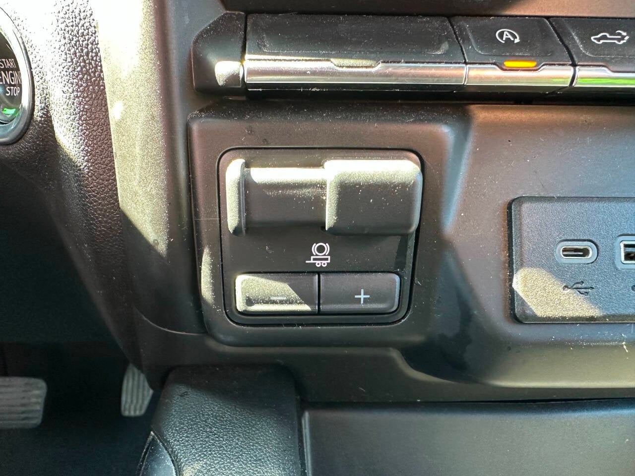 2021 Chevrolet Silverado 1500 RST 4x4 4dr Crew Cab 5.8 ft. SB