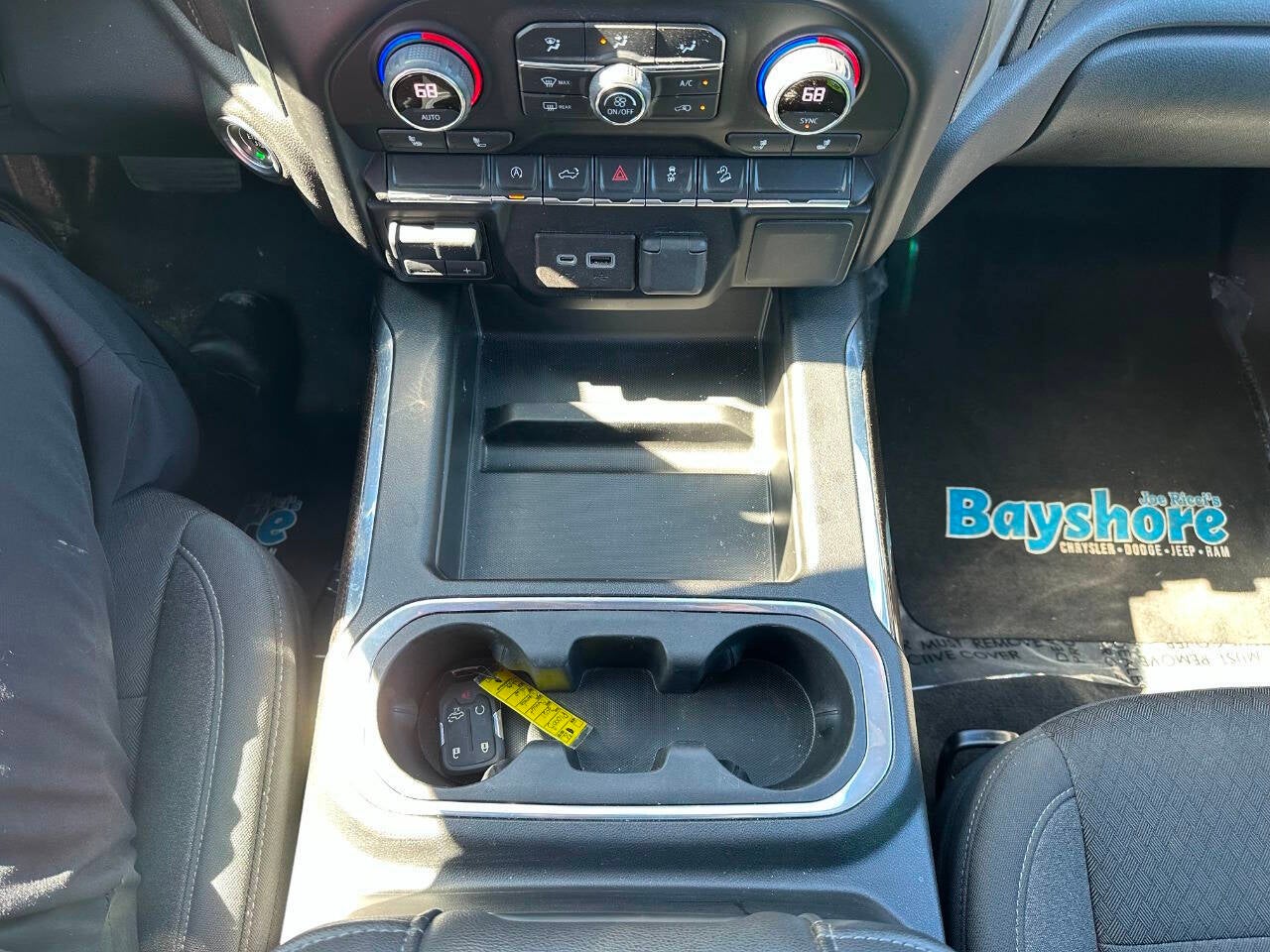 2021 Chevrolet Silverado 1500 RST 4x4 4dr Crew Cab 5.8 ft. SB