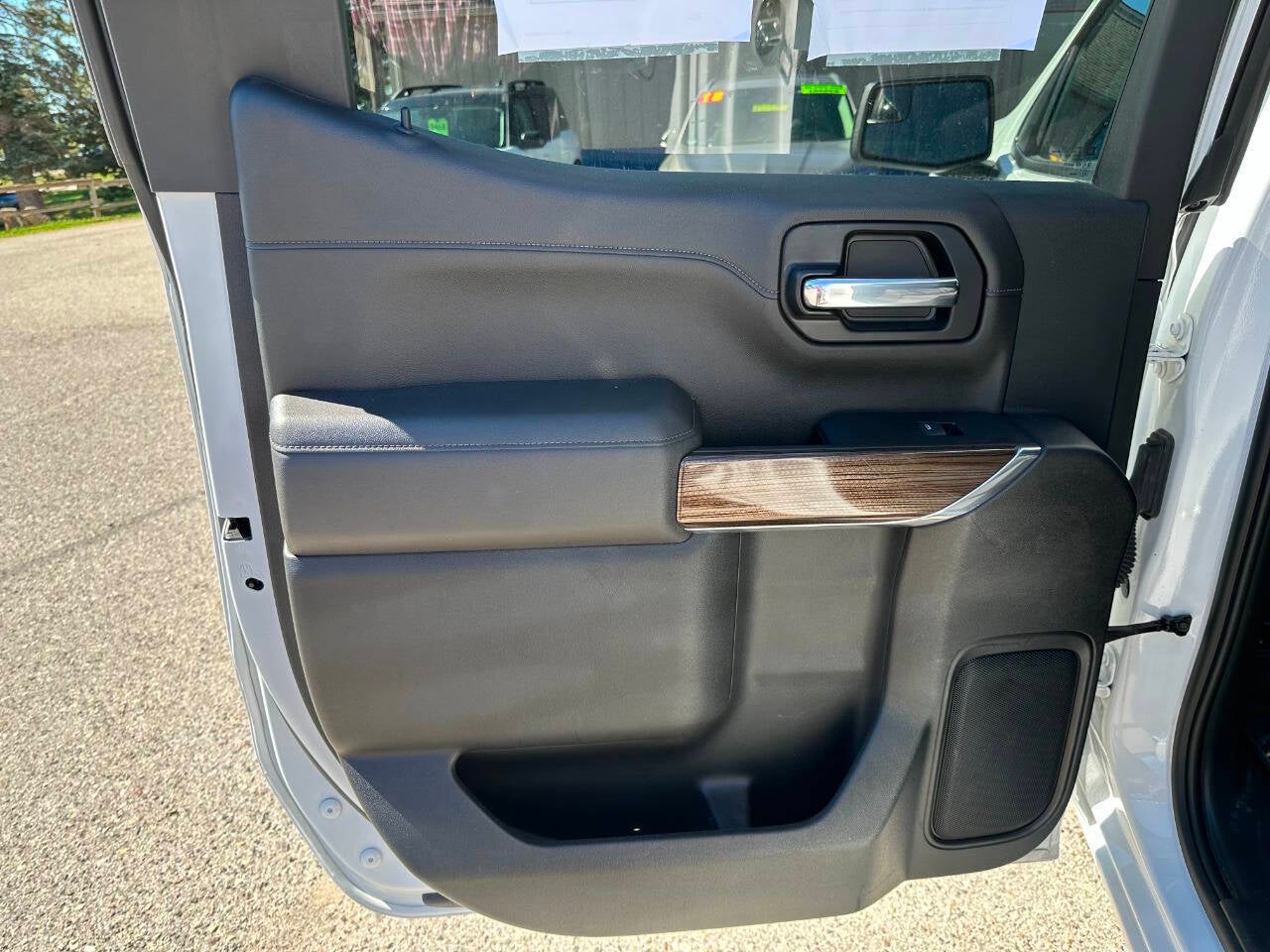 2021 Chevrolet Silverado 1500 RST 4x4 4dr Crew Cab 5.8 ft. SB