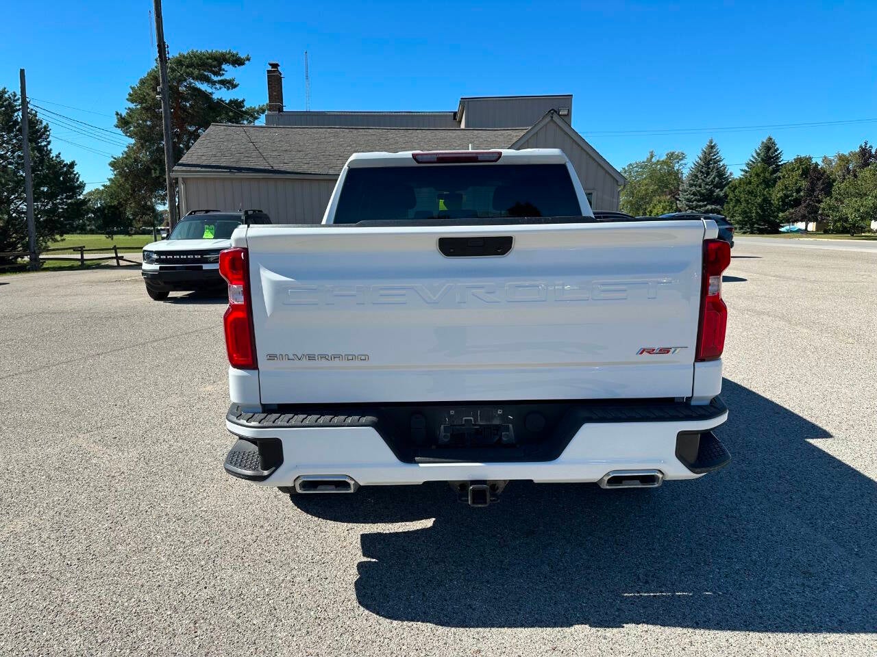 2021 Chevrolet Silverado 1500 RST 4x4 4dr Crew Cab 5.8 ft. SB