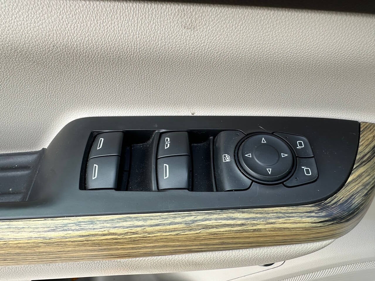 2019 GMC Acadia Denali 4x4 4dr SUV
