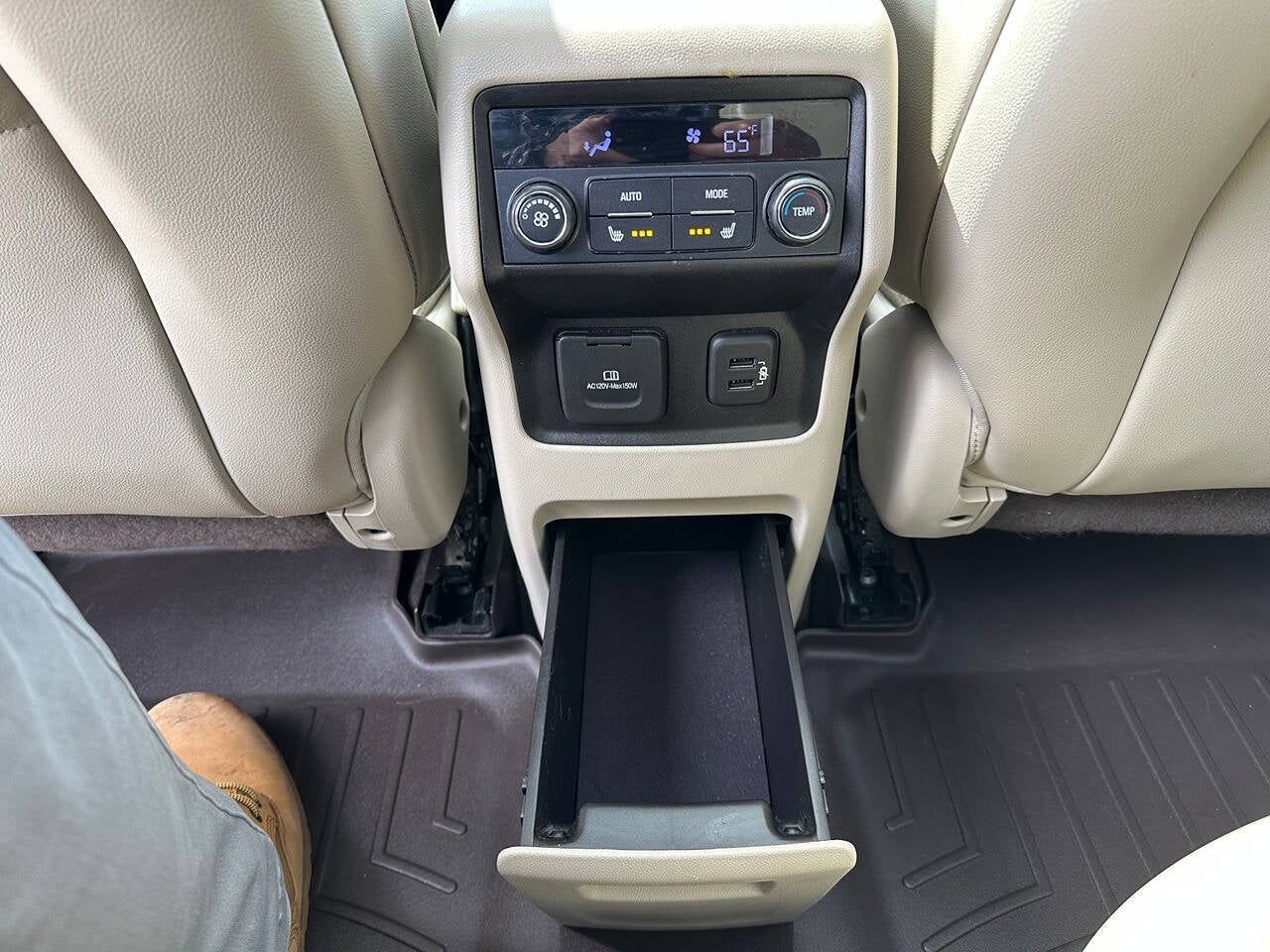 2019 GMC Acadia Denali 4x4 4dr SUV