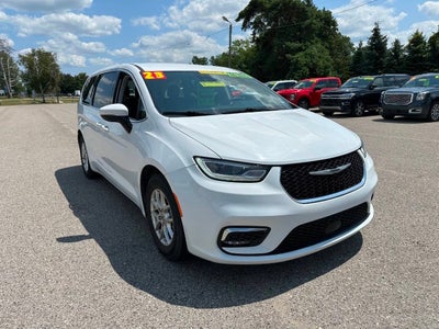 2023 Chrysler Pacifica Touring L 4dr Mini Van
