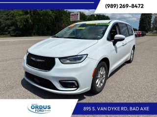 2023 Chrysler Pacifica Touring L 4dr Mini Van