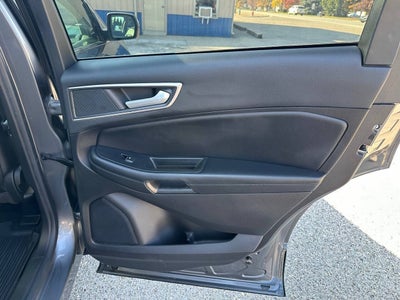 2022 Ford Edge SEL AWD 4dr Crossover