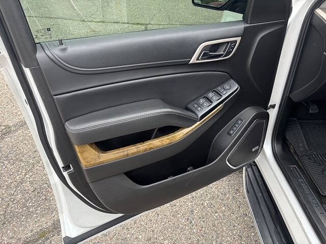 2017 GMC Yukon XL Denali