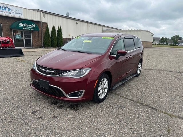 2017 Chrysler Pacifica Touring Plus