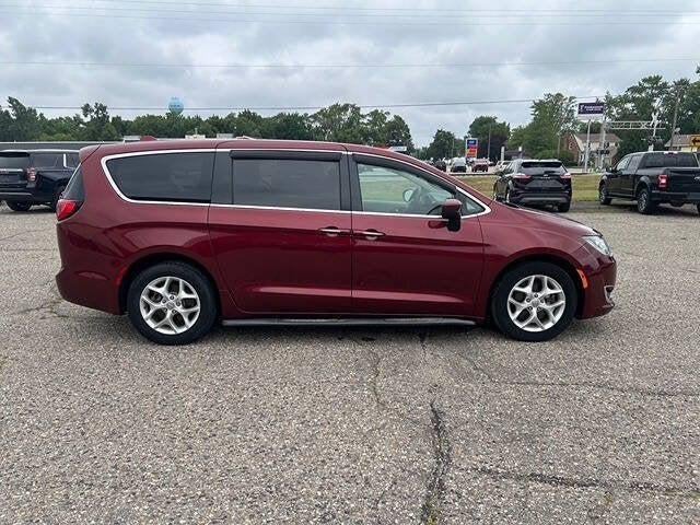 2017 Chrysler Pacifica Touring Plus