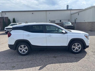 2024 GMC Terrain FWD SLE