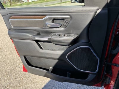 2022 RAM 1500 Laramie Crew Cab 4x4 5'7' Box