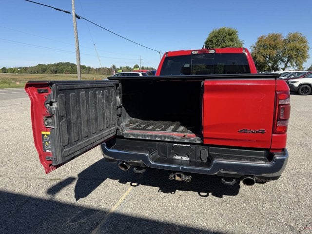 2022 RAM 1500 Laramie Crew Cab 4x4 5'7' Box