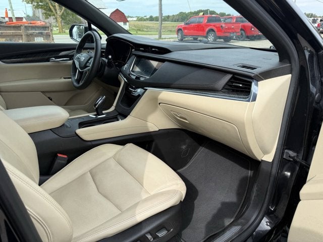 2017 Cadillac XT5 Base 4dr SUV