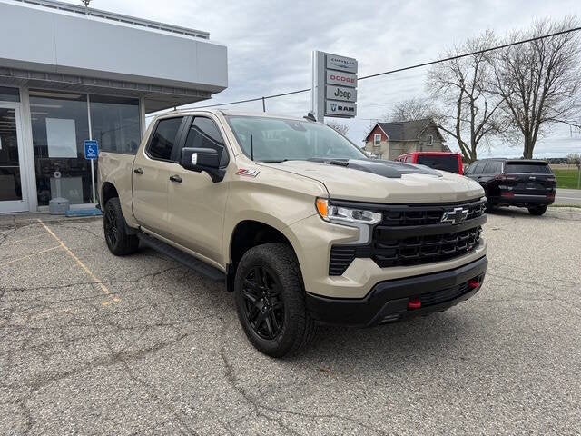 2022 Chevrolet Silverado 1500 4WD Crew Cab Short Bed LT Trail Boss