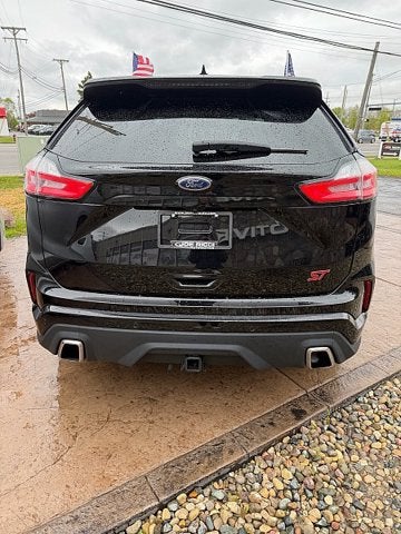 2022 Ford Edge ST