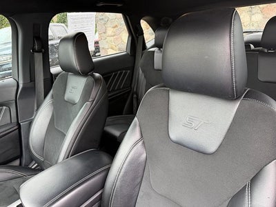 2022 Ford Edge ST