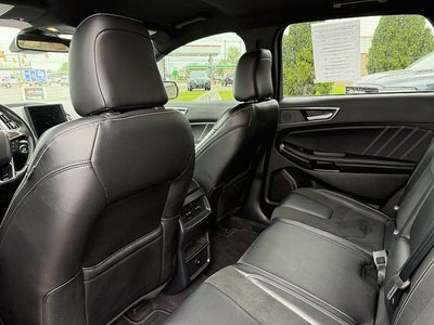 2022 Ford Edge ST