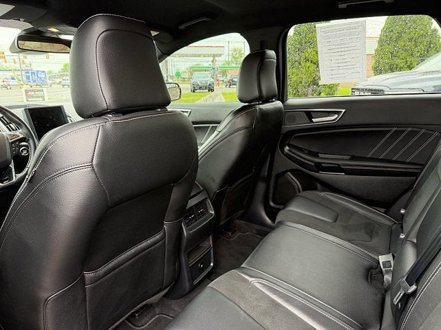 2022 Ford Edge ST