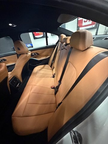 2025 BMW 3 Series 330i
